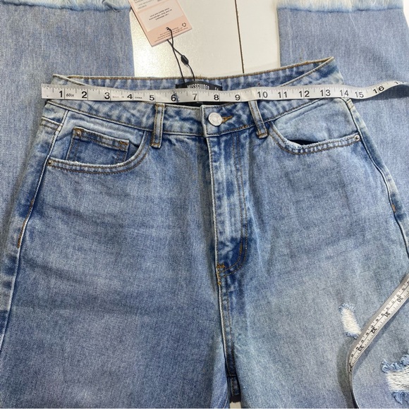 Missguided Light Blue Distressed High Waisted Straight Thigh Slash Jeans NWT 4L - Picture 16 of 16